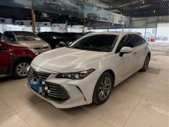 Toyota Avalon 2.5L Luxury - ფოტო 1