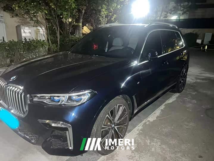 BMW X7 xDrive40i Executive M Sport Package - ავტომობილი ჩინეთიდან