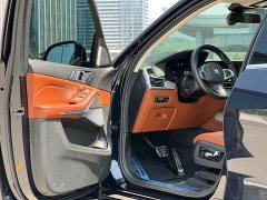 BMW X7 xDrive40i Executive M Sport Package - ფოტო 4