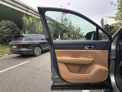 Li Auto ONE 2021 Extended Range 6-Seater - ფოტო 9
