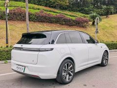 Li Auto L7 Pro - ფოტო 7