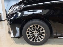 Lexus LM 2020 300h Four-Seat Royal Edition - ფოტო 11