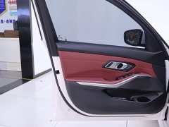 BMW 3 Series 320Li M Sport Package - ფოტო 18