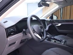 Volkswagen Touareg Facelift 2.0TSI Sharp Shadow Edition - ფოტო 11