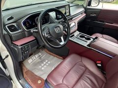 Honda Odyssey 2.0L e:HEV Premium - ფოტო 11