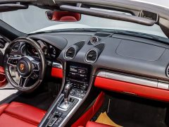 Porsche 718 Boxster 2.0T - ფოტო 11