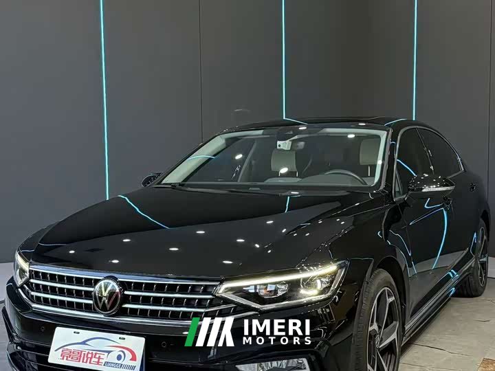 Volkswagen Magotan Facelift Zhongxiang 330TSI DSG Luxury - ავტომობილი ჩინეთიდან