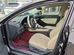 Toyota Avalon 2.0L Luxury Edition - ფოტო 4