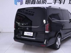 Mercedes-Benz V-Class V 300 L Long Wheelbase Luxury Edition - ფოტო 8