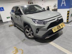 Toyota RAV4 2.0L CVT FWD Fashion Plus - ფოტო 2