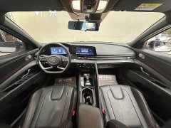 Hyundai Elantra 2022 1.5L CVT 20th Anniversary Edition - ფოტო 6