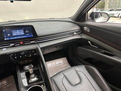 Hyundai Elantra 2022 1.5L CVT 20th Anniversary Edition - ფოტო 7