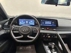 Hyundai Elantra 2022 1.5L CVT 20th Anniversary Edition - ფოტო 8