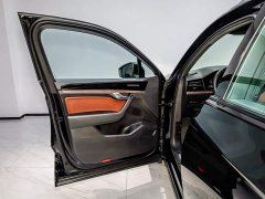 Volkswagen Touareg 3.0TSI Sharp Elite Edition - ფოტო 7
