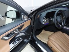 Mercedes-Benz E-Class E 300 L Fashion Edition - ფოტო 19