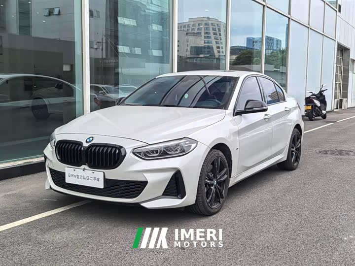 BMW 1 Series 2022 125i M Sport Night Edition - ავტომობილი ჩინეთიდან