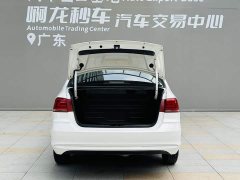 Volkswagen Santana 2021 1.5L Automatic Fashion Edition - ფოტო 17