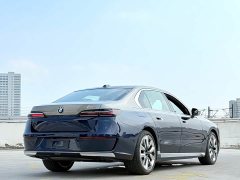 BMW 7 Series 2023 Facelift 740Li Luxury Edition Premium Package - ფოტო 10