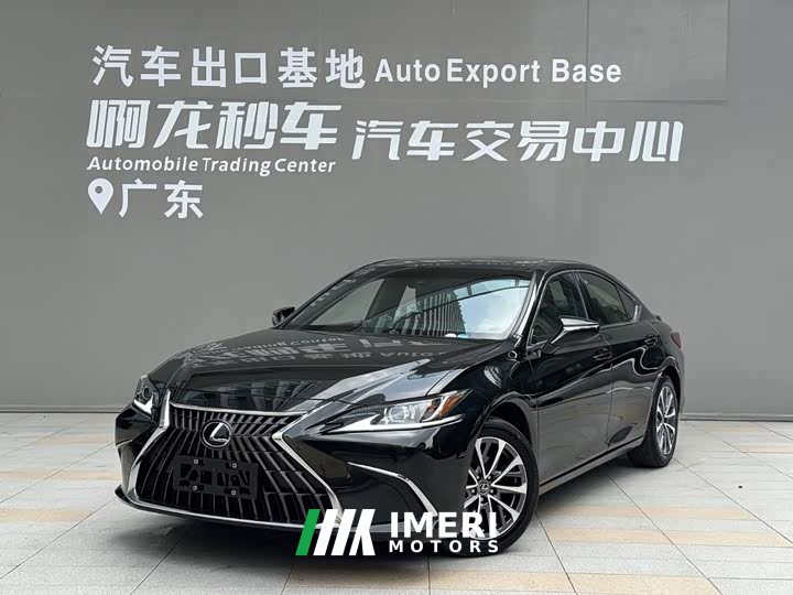 Lexus ES 300h Excellence Edition