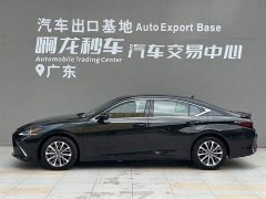Lexus ES 2022 300h Excellence Edition - ფოტო 3