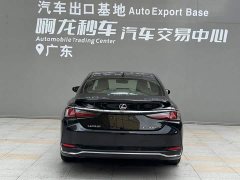 Lexus ES 2022 300h Excellence Edition - ფოტო 4