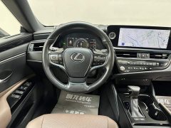 Lexus ES 2022 300h Excellence Edition - ფოტო 9
