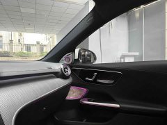 Mercedes-Benz C-Class C 200 L Sport Edition - ფოტო 8