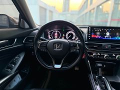 Honda Accord 260TURBO Phantom Night Premium Edition - ფოტო 6