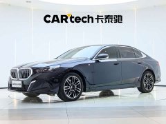 BMW 5 Series 530Li Premier M Sport Package - ფოტო 1