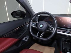 BMW 5 Series 530Li Premier M Sport Package - ფოტო 14