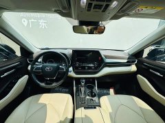 Toyota Highlander Hybrid 2.5L FWD Premium 7-Seater - ფოტო 6
