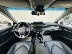 Toyota Camry Hybrid Luxury - ფოტო 6