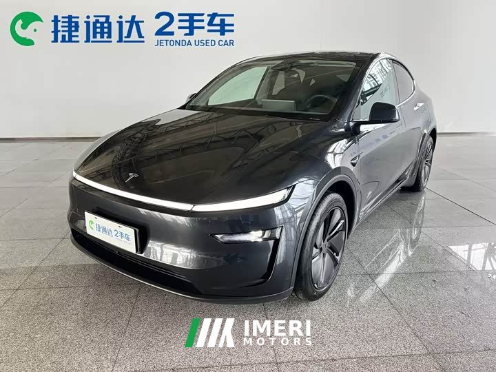 Tesla Model Y Rear-Wheel Drive