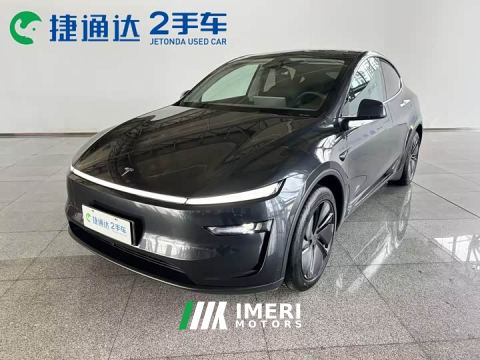 2025 Tesla Model Y Rear-Wheel Drive