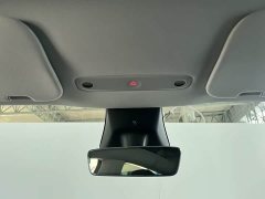 Tesla Model Y Rear-Wheel Drive - ფოტო 18
