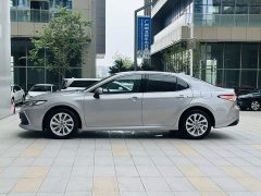 Toyota Camry Hybrid 2.5L HGVP Leading Edition - ფოტო 4