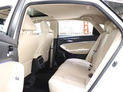 Toyota Avalon 2.0L Luxury - ფოტო 11