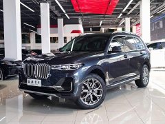 BMW X7 xDrive40i Premier Luxury Package - ფოტო 1