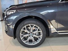 BMW X7 xDrive40i Premier Luxury Package - ფოტო 12