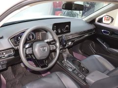 Honda Civic 240TURBO CVT Dynamic Edition - ფოტო 8