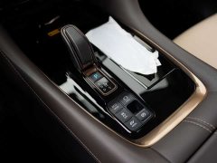 Toyota Alphard Hybrid 2.5L Premium Edition - ფოტო 16