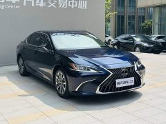 Lexus ES 2022 300h Excellence Edition - ფოტო 3