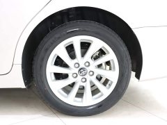 Toyota Camry 2021 2.0G Luxury - ფოტო 17