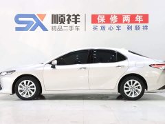 Toyota Camry 2021 2.0G Luxury - ფოტო 4