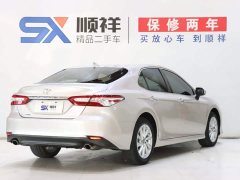 Toyota Camry 2021 2.0G Luxury - ფოტო 5