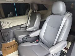 Toyota Sienna 2.5L Hybrid Comfort Edition - ფოტო 10