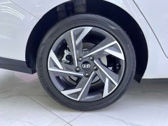 Hyundai Elantra 2023 1.5L CVT Luxury - ფოტო 20