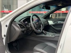 Cadillac CT5 28T Luxury - ფოტო 6