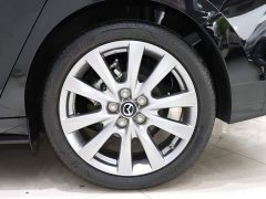 Mazda3 Axela 2.0L Automatic Elegant Edition - ფოტო 20
