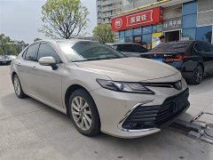 Toyota Camry 2021 2.0G Luxury - ფოტო 2